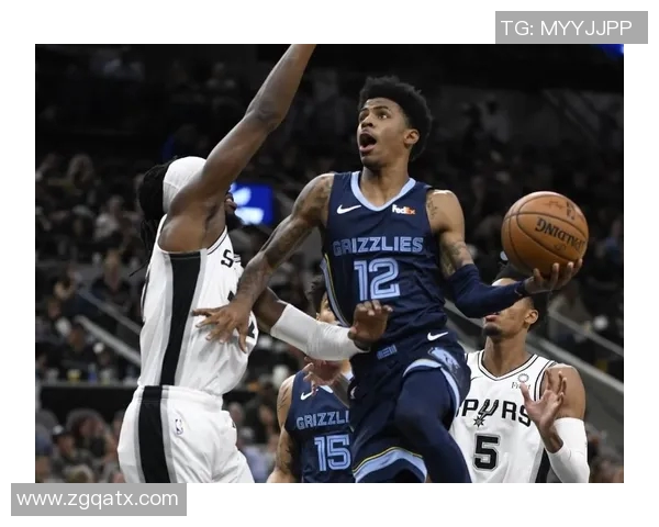 11月19日勇士对阵马刺精彩直播回顾与赛后分析 11月19日勇士对阵马刺精彩直播回顾与赛后分析