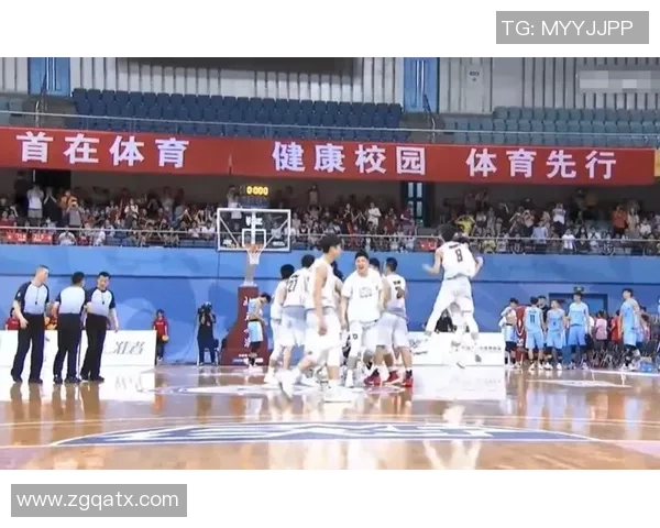 Cuba太理与矿大激烈对决展现青春风采与团队精神的精彩瞬间 Cuba太理与矿大激烈对决展现青春风采与团队精神的精彩瞬间