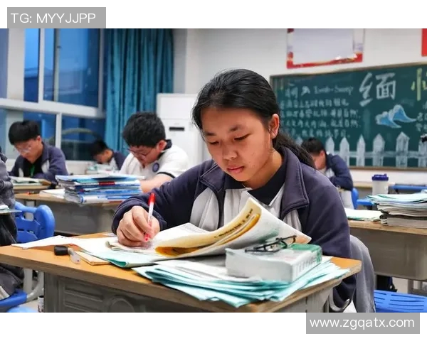姜宇星的成长之路：从平凡少年到耀眼明星的奋斗历程与心路历程